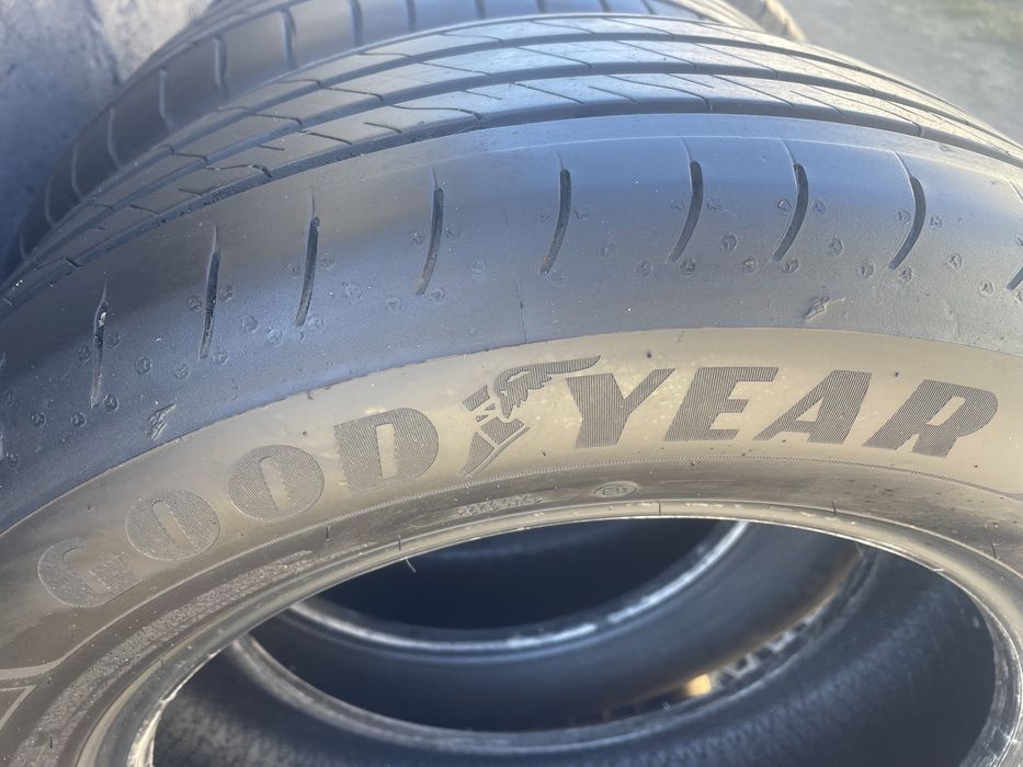 Шини R16 215/60 Good Year efficient grip