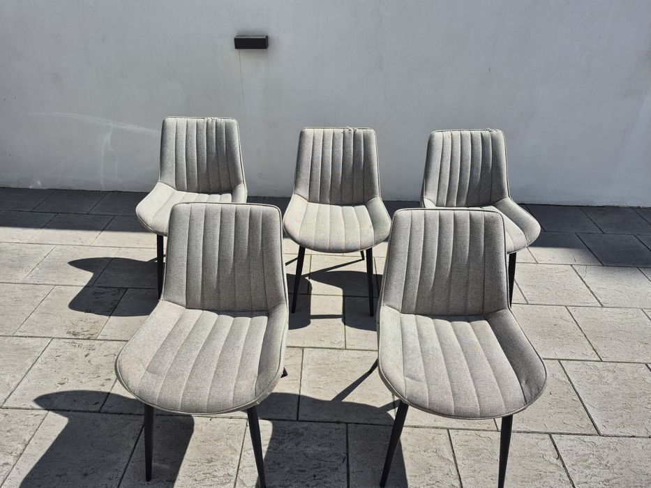 Conjunto de cadeiras