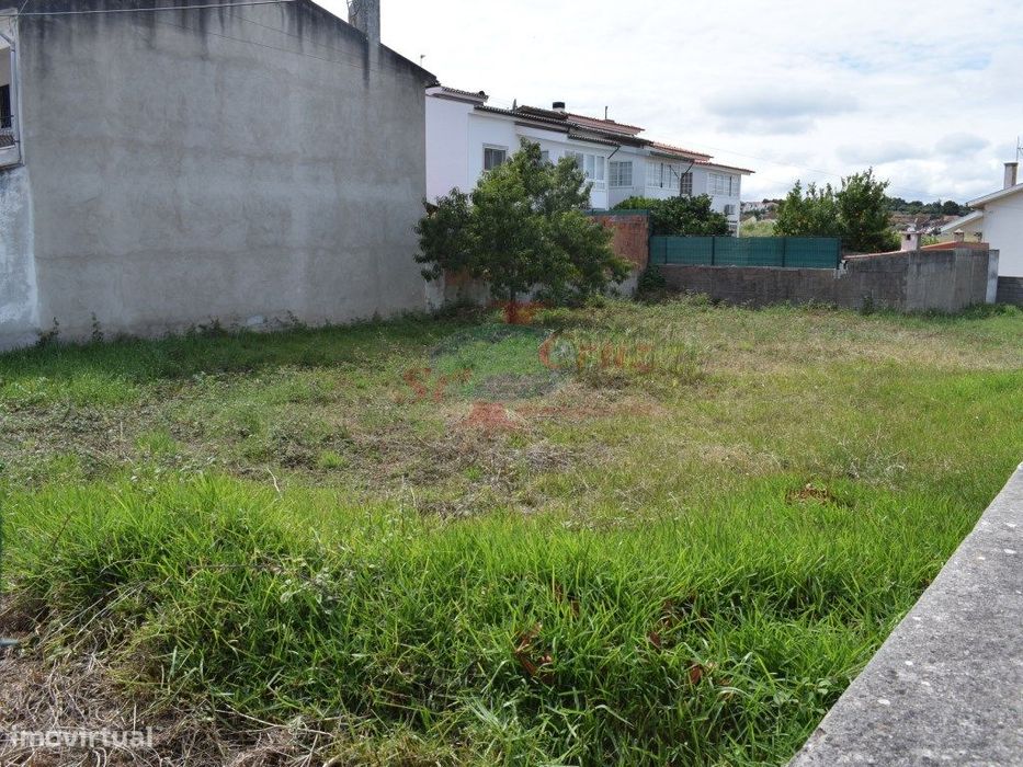 Lote para moradia - S. Silvestre