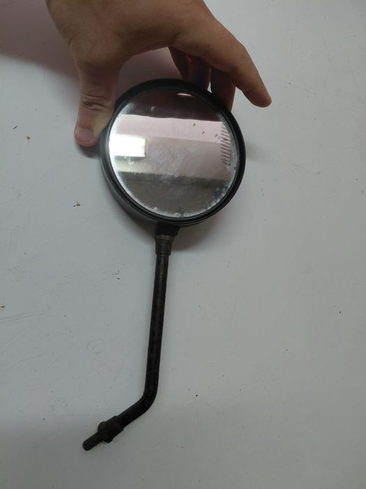 Espelho antigo de sccoter elétrica em bom estado geral