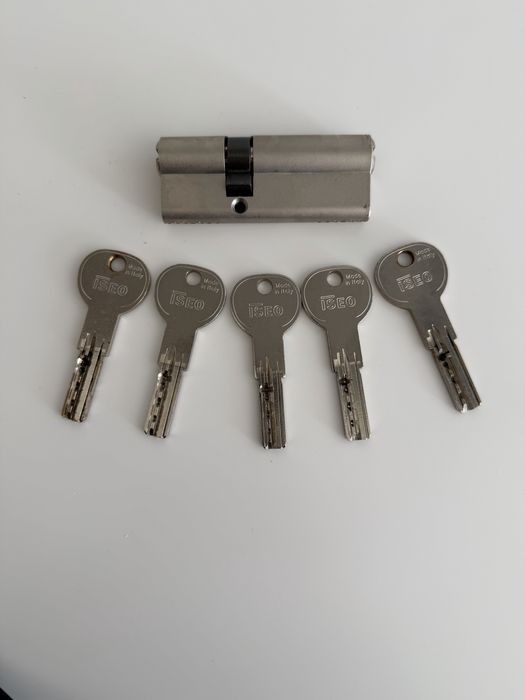 Canhão de fechadura com 5 chaves