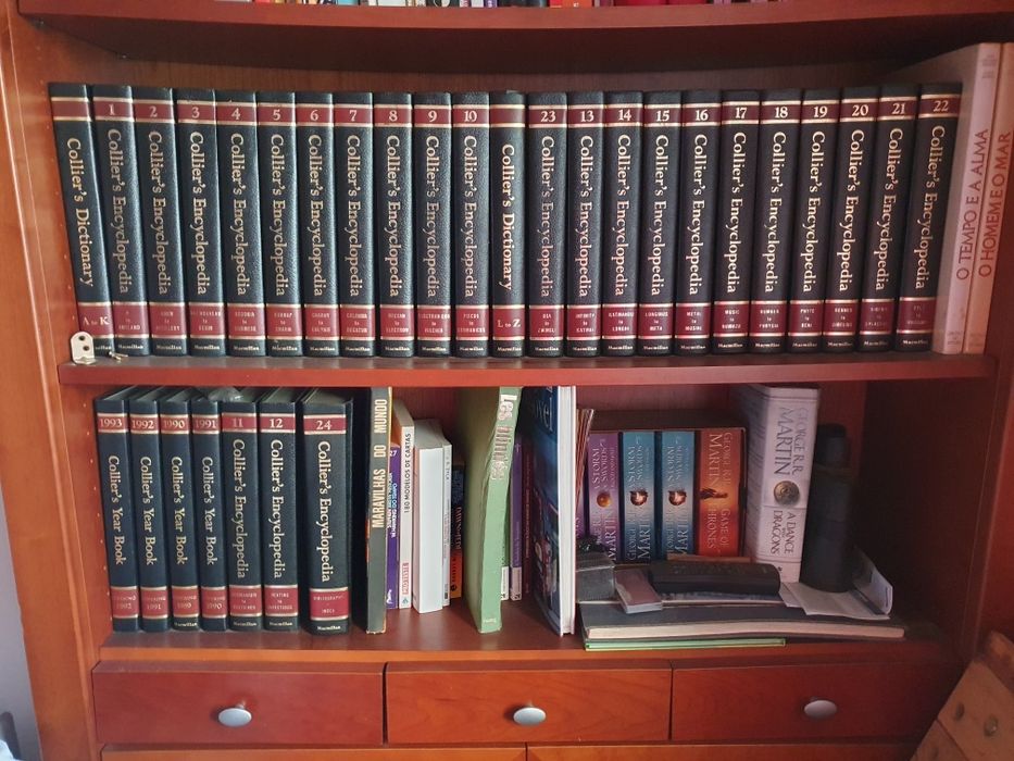 Collier's Encyclopedia | 24-Volume Encyclopedia64563998514947120