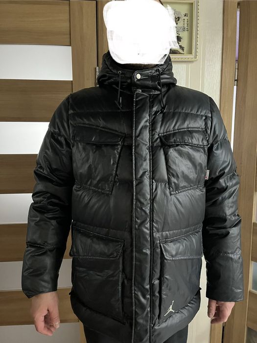 Натуральний пуховик NIKE Jordan