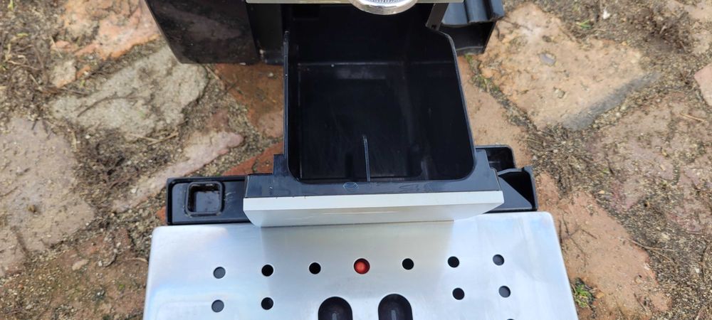 Ekspres do kawy DeLonghi sprawny po serwisie, Wysyłka