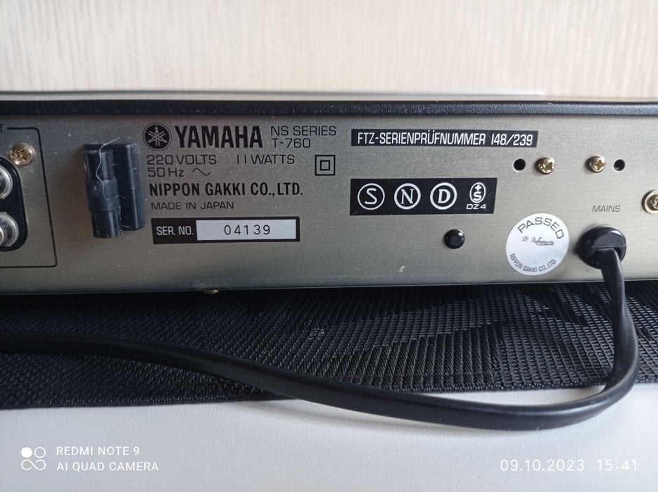 Тюнер Yamaha T-760 natural sound stereo tuner AM /FM T-760