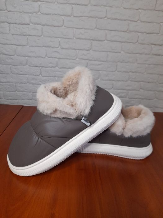 Мужские  дутики слипоны зимние