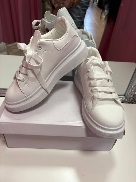 Sneakersy r.41 NOWE