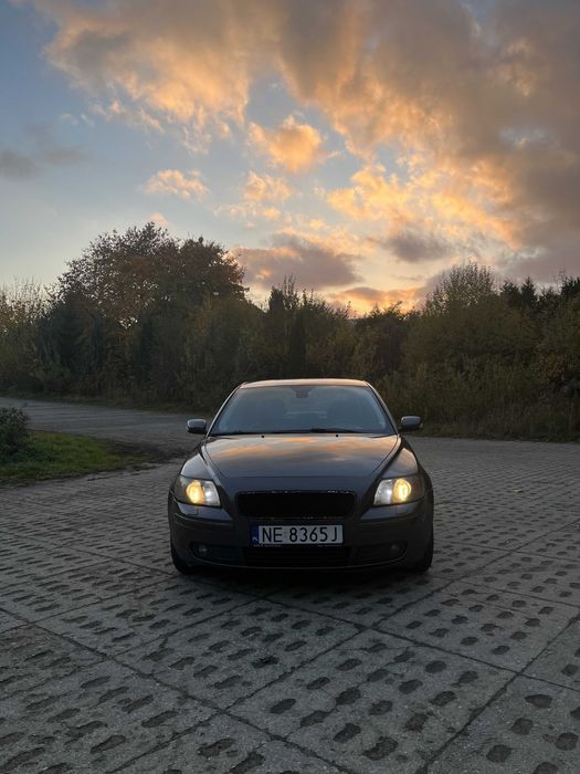 Volvo S40