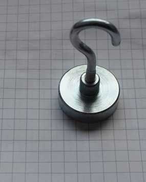 Uchwyt magnetyczny magnes neodymowy z hakiem otwartym M4 D 25