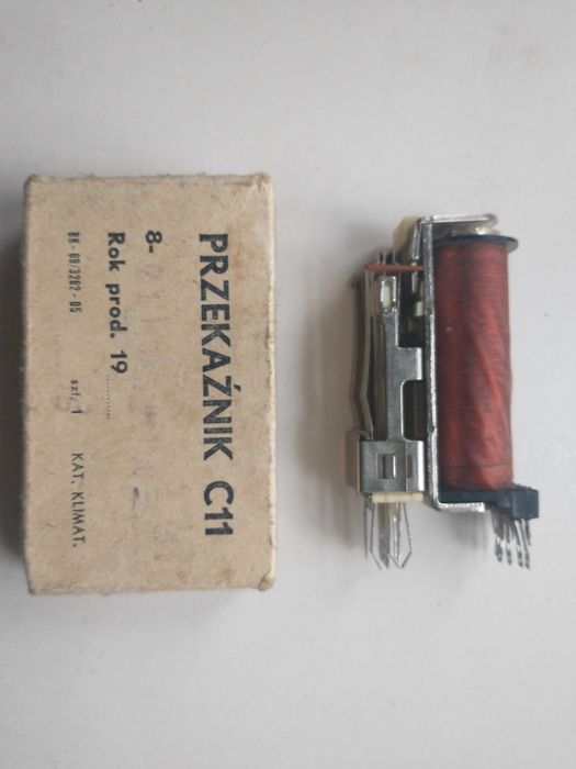 Przekaźnik C 11 telekomunikacyjny
