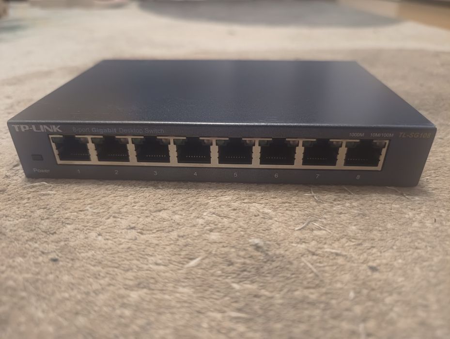 TP-Link TL-SG108 Switch