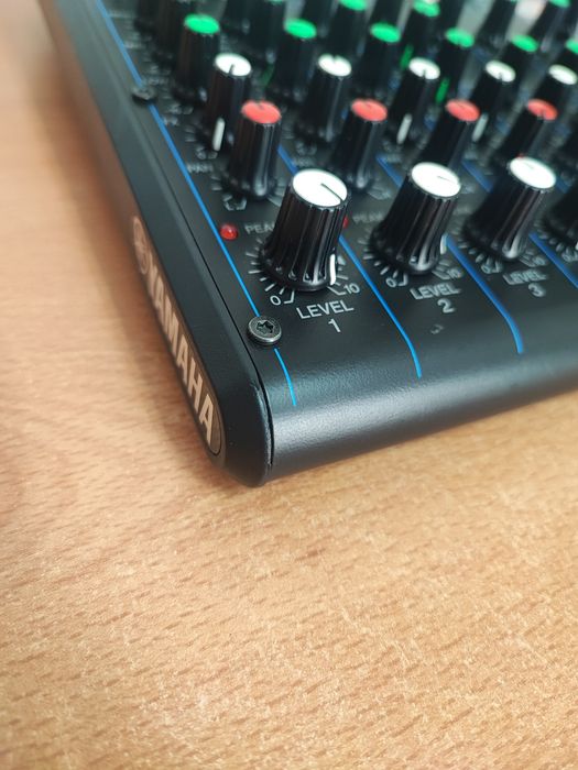 Mesa de Mistura Yamaha MG10XU