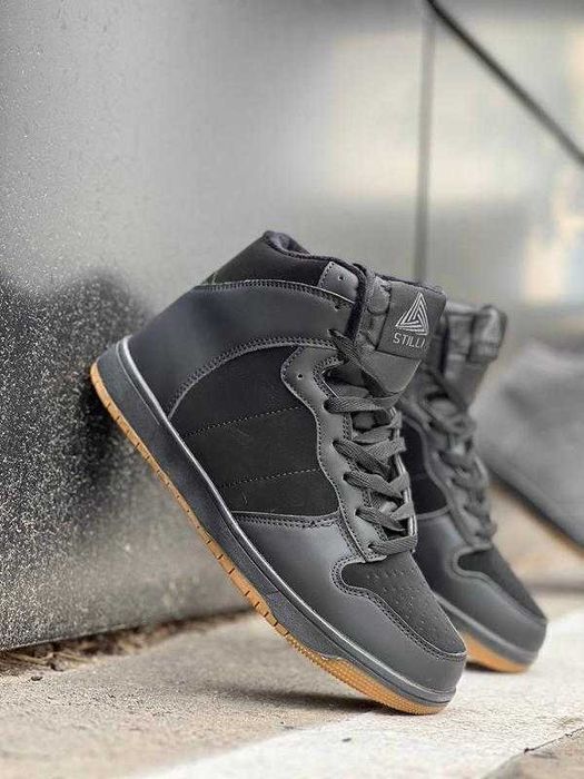 зимові чоловічі кросівки на хутрі на 26.5