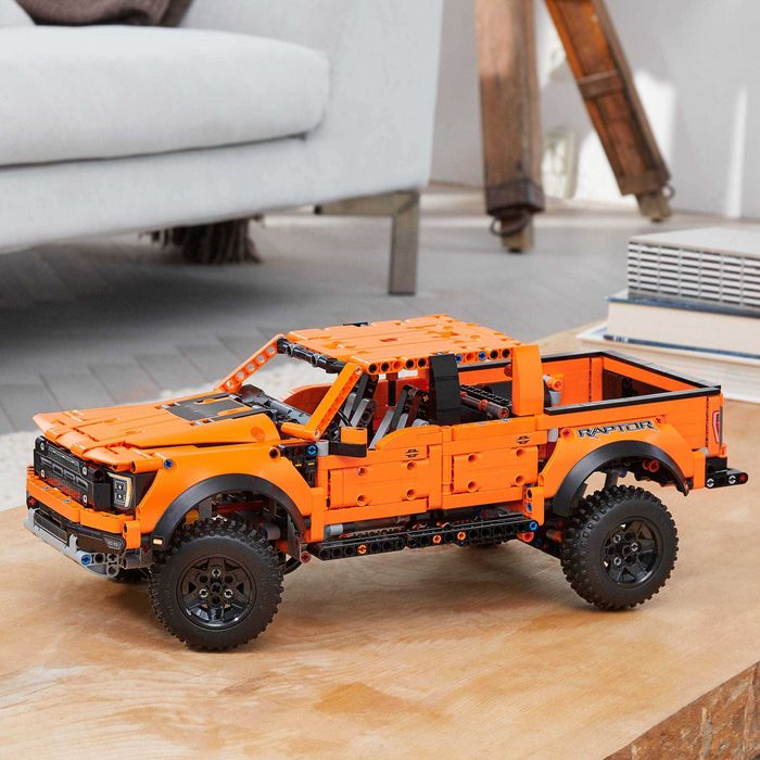 Конструктор Technic Ford F-150 Raptor(42126)