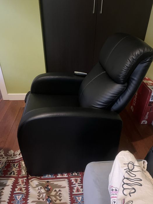 Fotel z masażem rozkładany