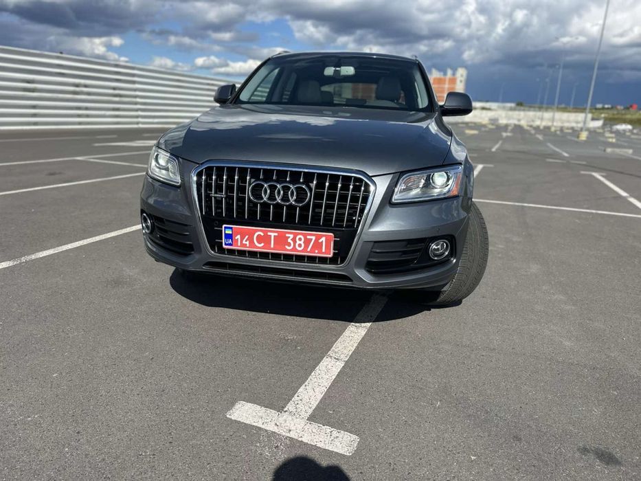Audi Q5 2016 р 2.0 бензин