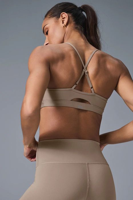 Топ|Alo Yoga Airlift Intrigue Bra Gravel|Оригінал