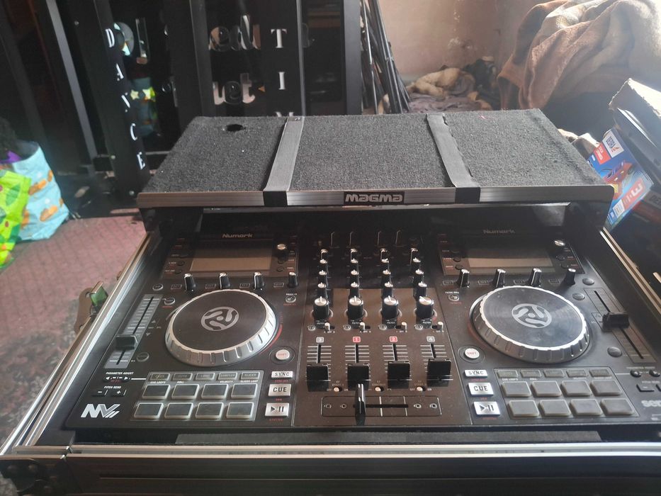 Case numark nvII, nv i pasuje do innych modeli.