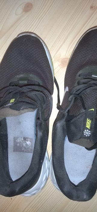 Sneakersy Nike Revolution 6