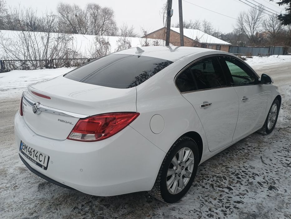 Buick Regal  premium 2