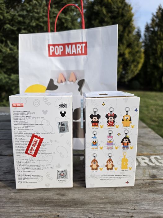 Игрушка брелок POP MART оригинал новая