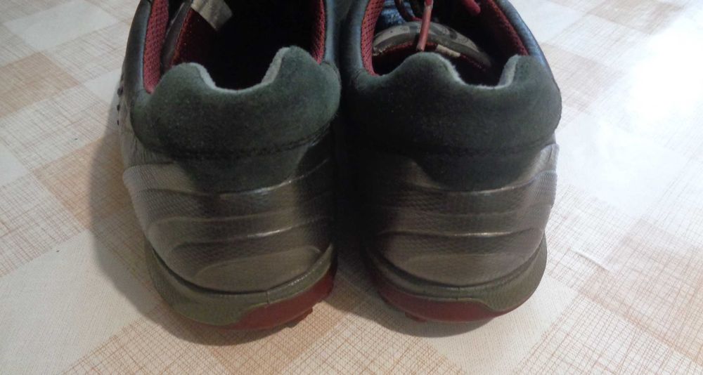 Кроссовки ECCO BIOM 42р