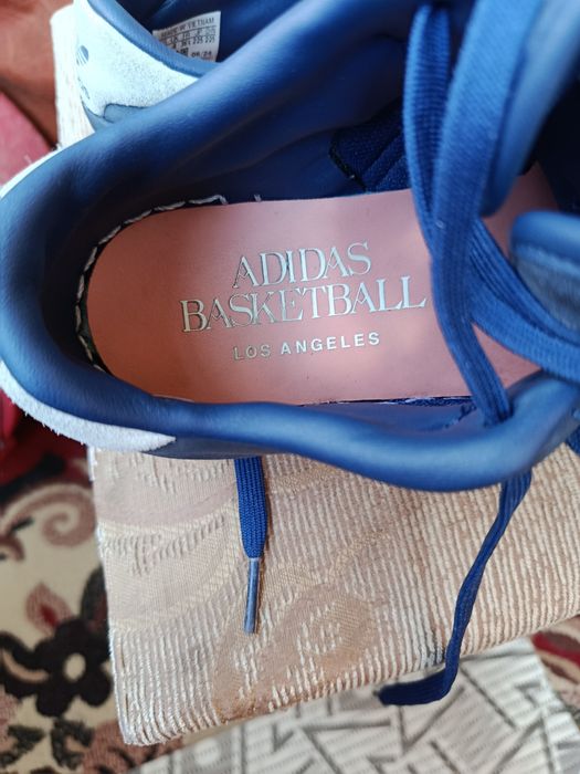 Продам кросовкі Adidas