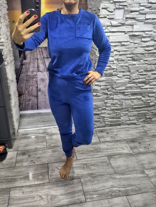 Dres welurowy niebieski