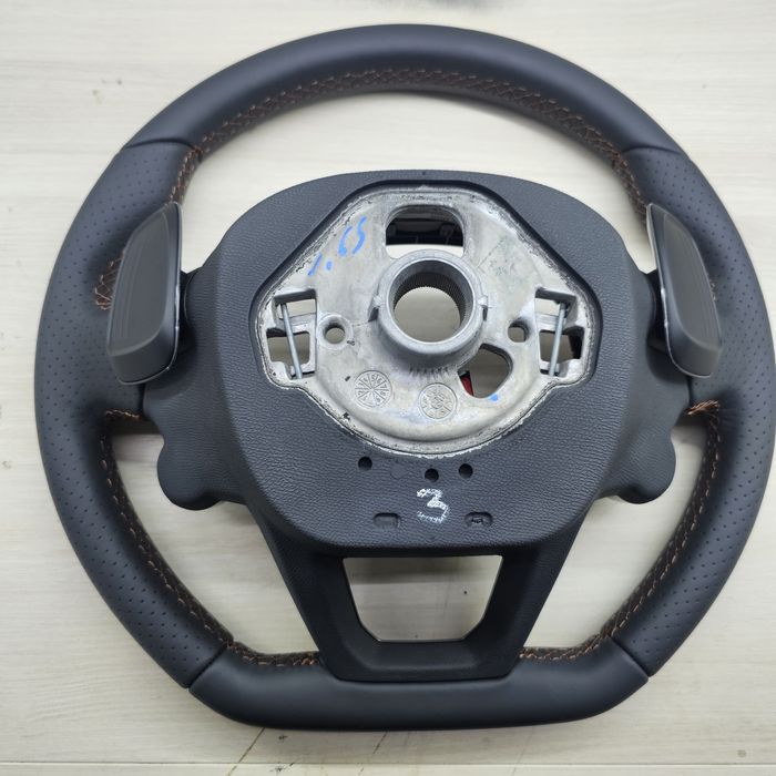 Volante cupra e seat