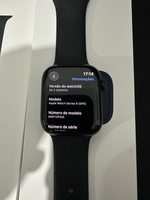 Apple Watch Series 8