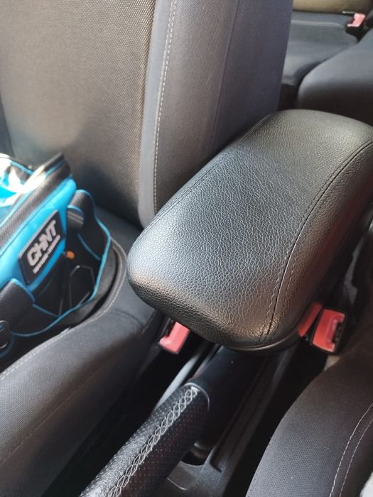 Apoio de braço  fiat punto