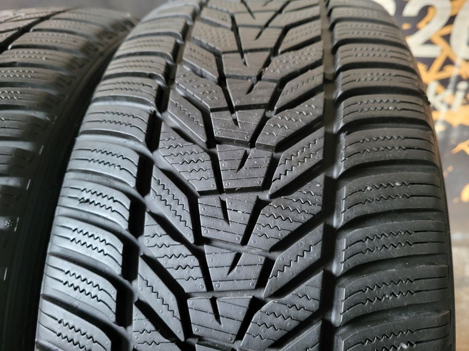 Opony zimowe 235/45/18 Hankook 24rok Demo jak nowe