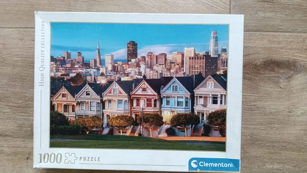 Zestaw puzzli Ravensburger, Clementoni