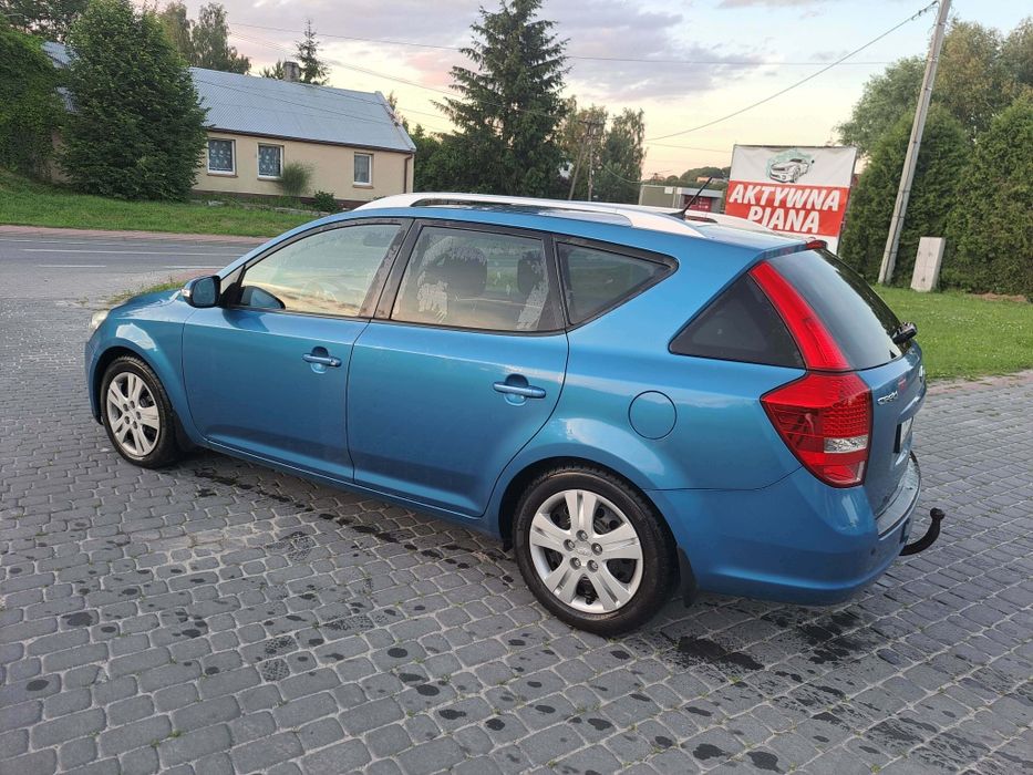 Kia ceed 2009R 1.6crdi