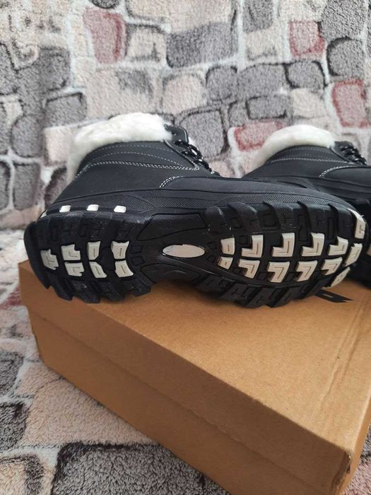 Черевики зимові  жіночі, розмір  39 -40