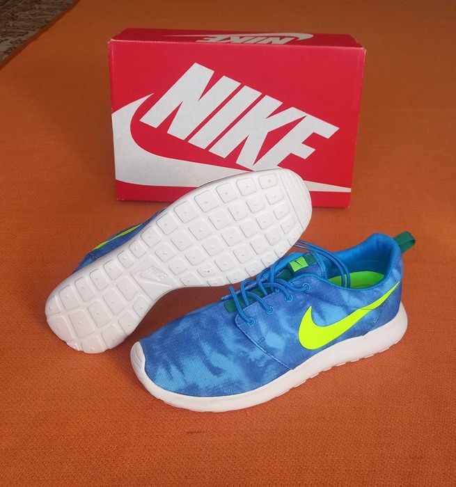 Buty sportowe Nike Roshe Run Print - rozmiar 44