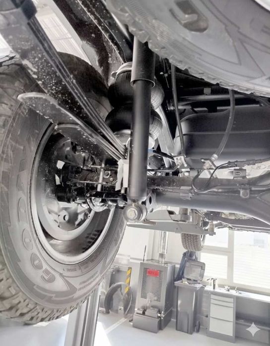 Комплект пневмопідвіски Toyota Hilux на задню вісь