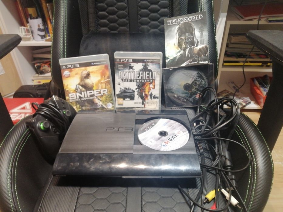 Playstation 3 super slim 12 GB