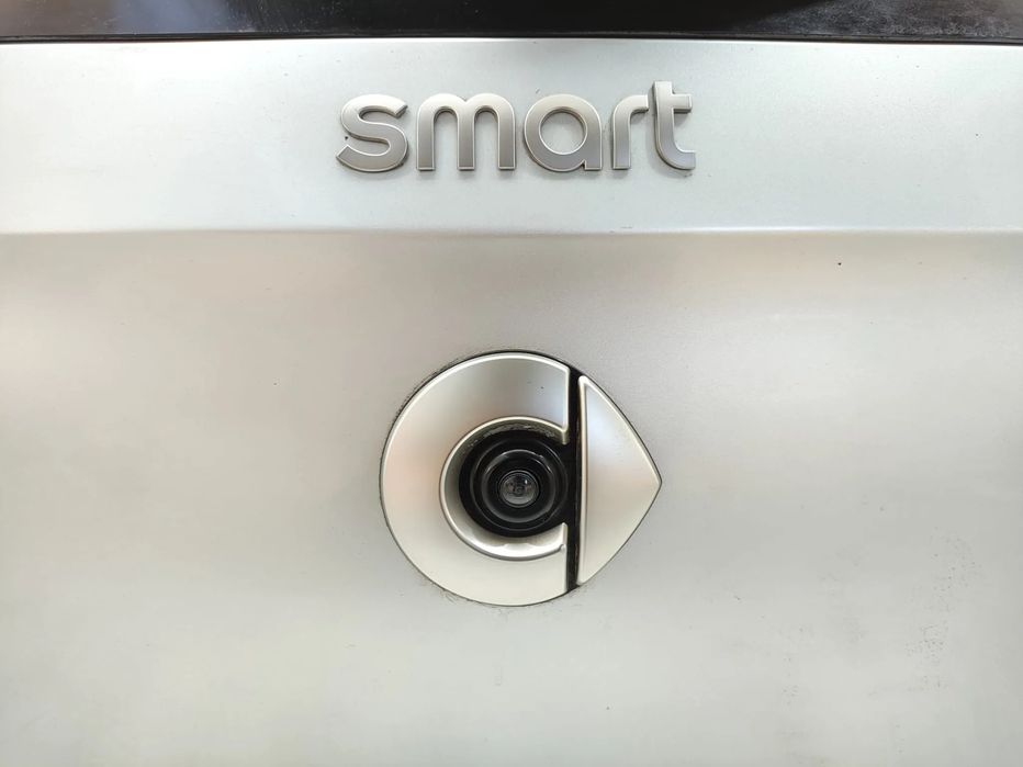 Porta tampa de mala Smart Forfwor EQ 453 com Camara