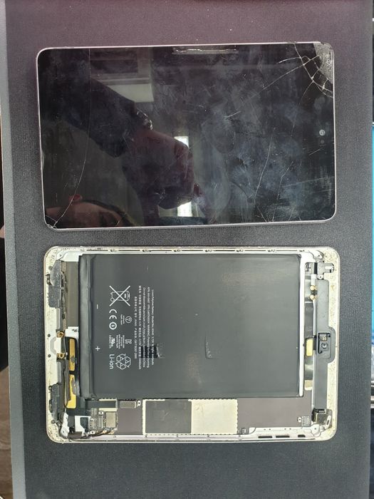 Лот на деталі - ipad air/air 2