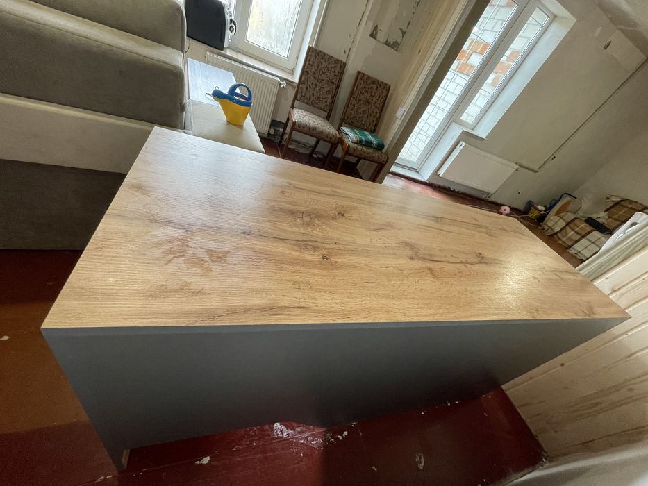 Стіл офісний-письмовий