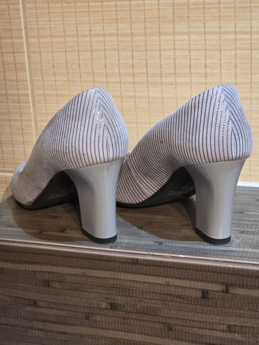 Buty na obcasie Marco shoes