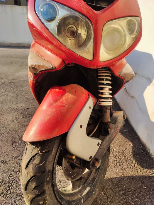 Scooter Peugeot 125