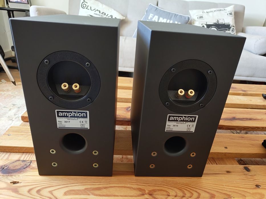 Colunas Amphion Argon 1 novas