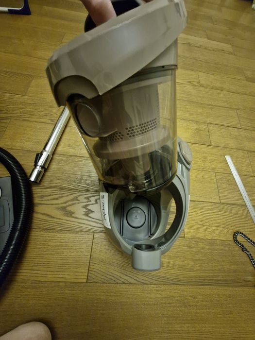 Продам пилесос zepter