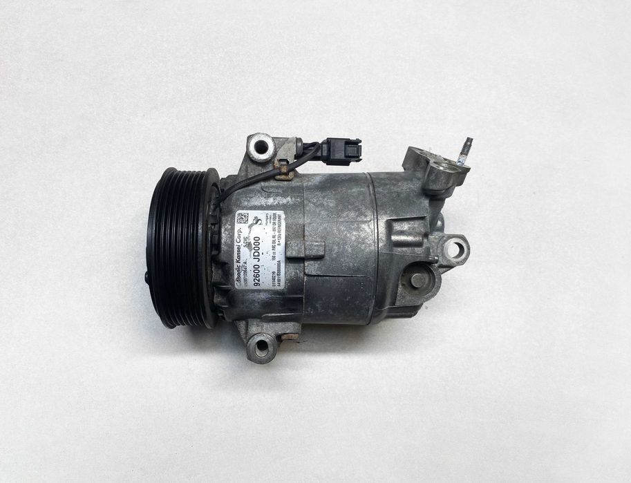 Компресор кондиціонера Renault Megane. Scenic. Grand Scenic - 2.0dCi