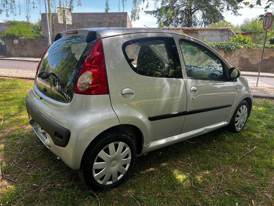 Peugeot 107 1.0 Exclusive (1 Dono) SÓ 160.000 KMS Reais - Impecável