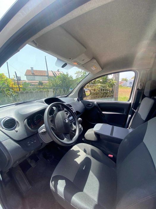 Kangoo MAXI 2021 - 3 lugares-IVA DEDUTIVÉL