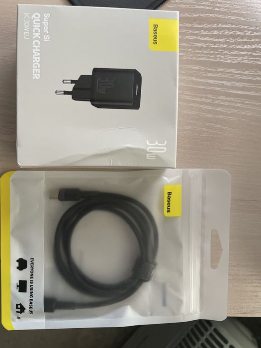 Зарядное устройство Baseus 30W + кабель USB-C
