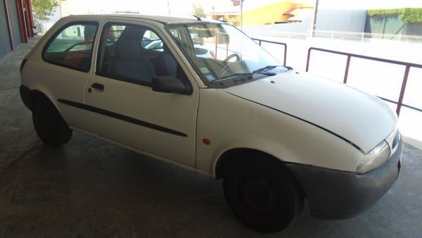Para Peças Ford Fiesta Caixa (J5_, J3_)